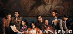 《扬名立万》充满幽默与反转的故事 十分别致而美妙的体验