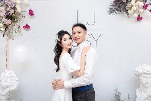 “一字马”体操女神舒思瑶大婚，霸气回应：他很有钱