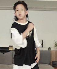 刘畊宏儿子跳街舞为爸爸庆父亲节，和小泡芙共用一张脸