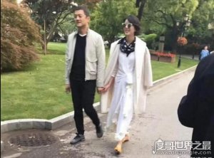 李亚鹏承认恋情，现女友气质优雅有韵味(长相神似王菲)