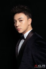 ​释小龙杨丽晓结婚照怎么回事 还曾经和何洁有过一段情
