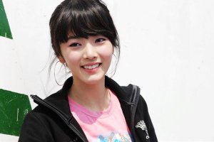 ​小苹果女主裴涩琪黑历史 参与了一部三级电影