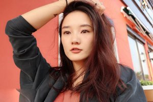 ​馨子个人资料简介 红苹果乐园最火的时候离开