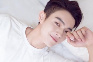 ​许凯家暴女朋友事件怎么回事 是前女友栽赃