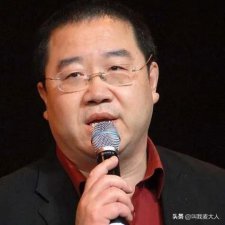 ​英达三任妻子分别是谁（英达第3任妻子实力很强大）