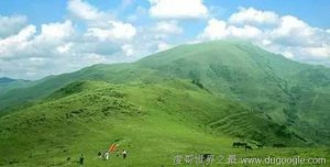​全国34省最高山峰排行榜，湖北省最高峰神农顶海拔3105米
