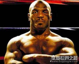 ​拳王泰森咬耳朵事件回顾，起因是对手小动作不断(激怒泰森)