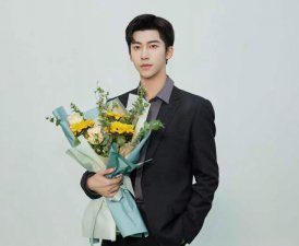 ​草根出身却品行端正的娱乐圈“清流”，狂甩流量明星几条街