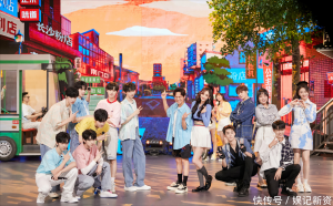 ​《你好星期六》来袭！宋亚轩团舞时长短惹争议，粉丝质疑被穿小鞋
