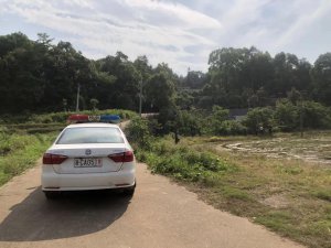 ​车祸受害者出院一个月后走失意外死亡，肇事者还要赔偿吗？
