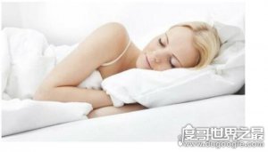 ​睡觉头朝哪个方向好，国内专家认为朝南好(国外专家觉得朝东好)