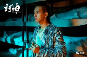 ​这 3 年，没有比他更倒霉的了