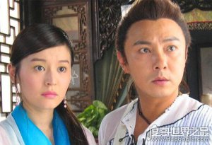 ​小仙女柏雪事件回顾，半夜突然自残咬破手指(双目无神/口吐白沫)