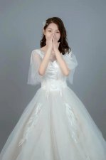 ​她不幸离世，年仅 18 岁…