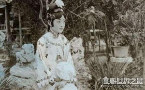 ​清朝最后一位皇后郭布罗·婉容，婉容皇后的一生简历（凄凉悲惨）