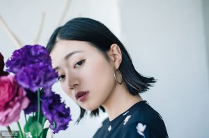 ​怎样哄女孩子开心 哄女生开心的七种技巧