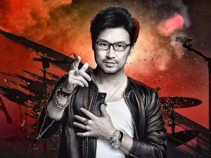 ​每当我感到疼痛就想让你抱紧我是什么歌，我爱你中国歌曲介绍