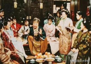 ​红楼梦四大家族（里四大家族快速兴衰更替）