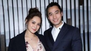 ​钟欣潼艳照门（1400张艳照上的15位女星）