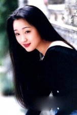 ​杨钰莹年轻时的照片（看了杨钰莹年轻时照片）