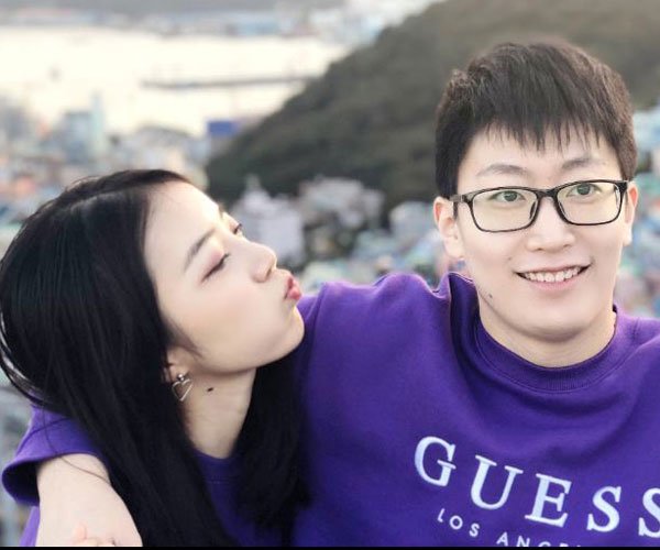 管泽元余霜分手原因 反正嘴是长在粉丝身上