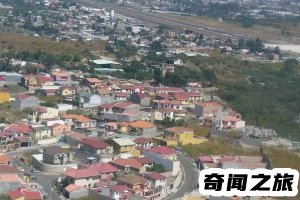 ​台湾省面积多少平方公里，3.6万平方公里(人口大概是2341万)