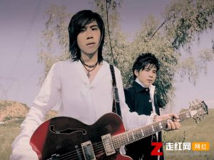 ​我只想告诉你爱上你我很快乐是什么歌，爱上你我很快乐歌曲介绍