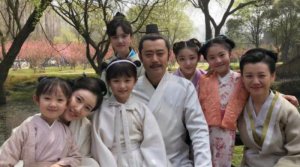​薛之荔的扮演者（扮演者高露发文感谢）