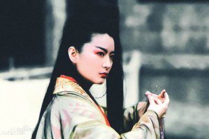 ​东方不败喜欢谁，东方不败为什么会爱上杨莲亭?