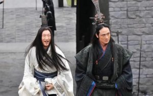 ​孙膑与庞涓的故事 为什么孙膑被挖了膝盖