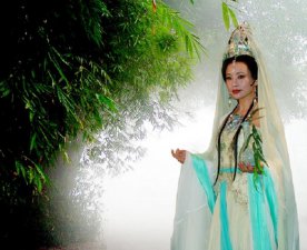 ​孔雀明王菩萨（孔雀大明王身份尊贵）