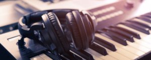 ​我在北方撞了南墙是什么歌曲 我在北方撞了南墙是什么意思