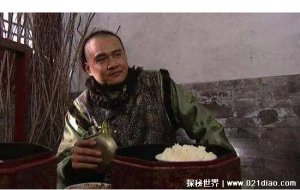 ​十三阿哥胤祥为什么被圈禁十年，康熙认为他包庇太子胤礽