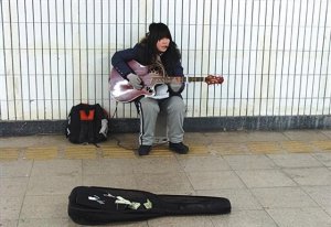 ​西单女孩任月丽现状(西单女孩年收入)