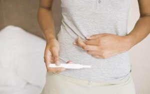 ​男人知道情人怀孕了都是什么表现，当男人得知女人怀孕后的4种态度