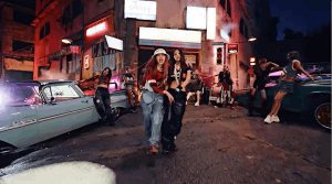 ​球衣这么土的东西，看到 Jennie、Bella 之后我真香了