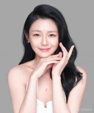 ​大 S 发声称汪小菲拉黑自己，喊话其不要触法