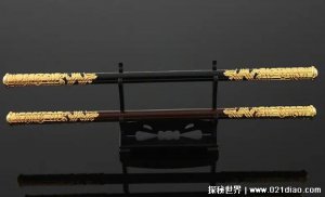 ​金箍棒的真实样子，两头金属片中间一段乌铁(孙悟空墓出土金箍棒)