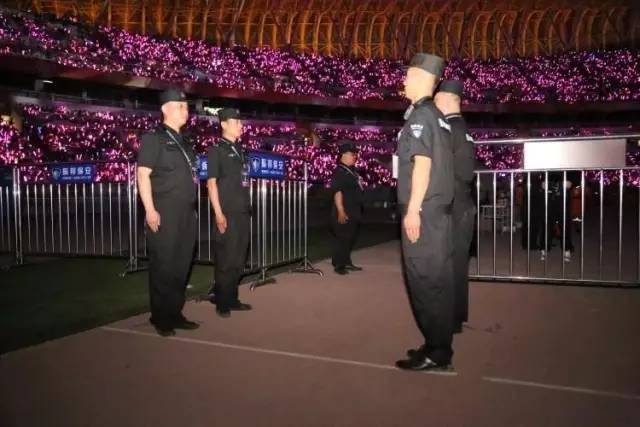 演唱会安检不能带什么(演唱会安检能带吃的吗)  第14张