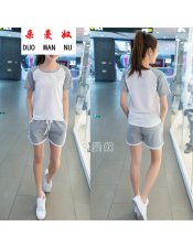 ​女初中学历能做什么工作，适合初中学历的女孩子的工作？