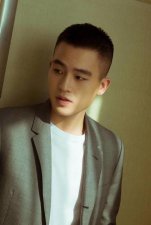 ​男人学个什么手艺比较挣钱，我现在20岁，现在好迷茫。 不知道学什么技术