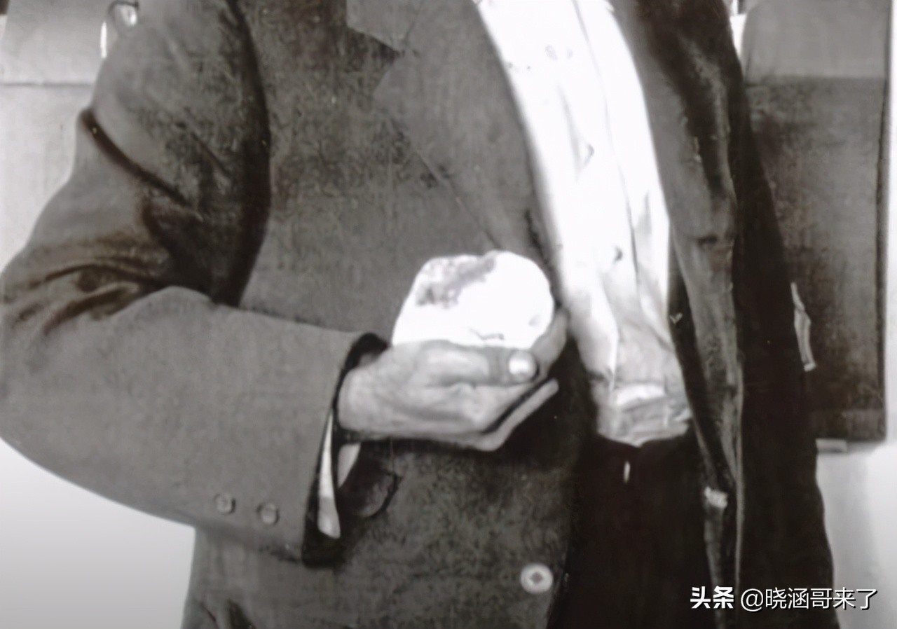 世界第一巨钻库里南，重3160.7克拉，发现于南非，后惨被切割