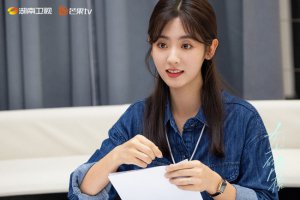 邢菲《女士的品格》开播 挑战自我解锁全新身份