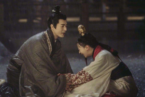 ​秦国异人的皇后是谁，赵姬的下场是什么(安享天年)