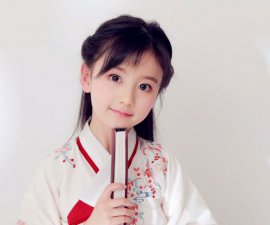 ​哈哈哈笑一个吧功成名就不是目的什么歌 翻唱歌词略有改动