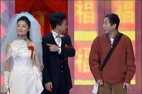 十大著名春晚主持人(10位央视春晚美女主持)插图25