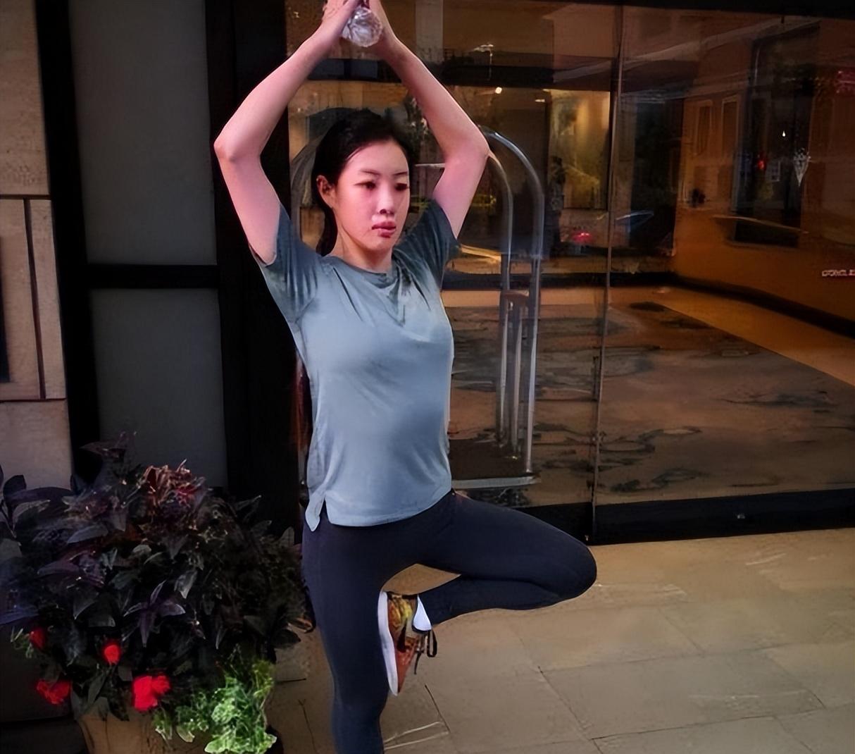 刘强东事件从头到尾怎么回事（刘强东性侵案女方的样子）