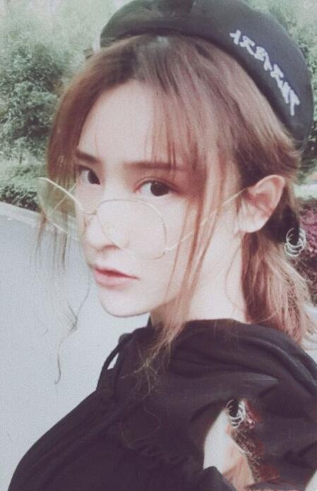 斗鱼魔王(斗鱼魔王可以说是现在斗鱼主播中最美的一个)(3)_