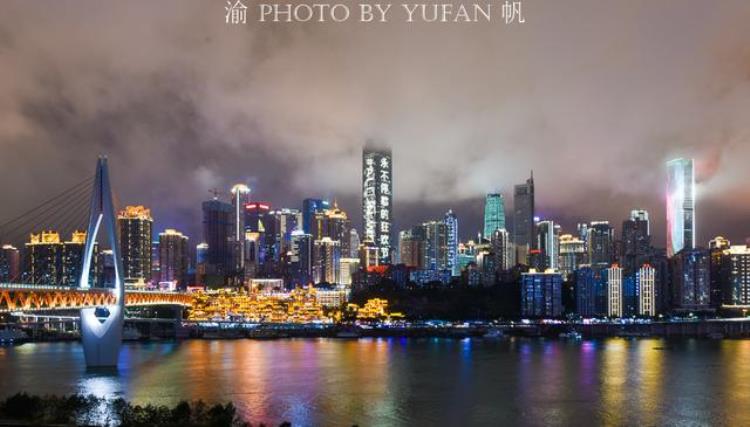 重庆为何喜欢将地铁修在偏僻的无人区最大的楼盘却至今不通地铁