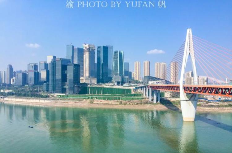 重庆为何喜欢将地铁修在偏僻的无人区最大的楼盘却至今不通地铁